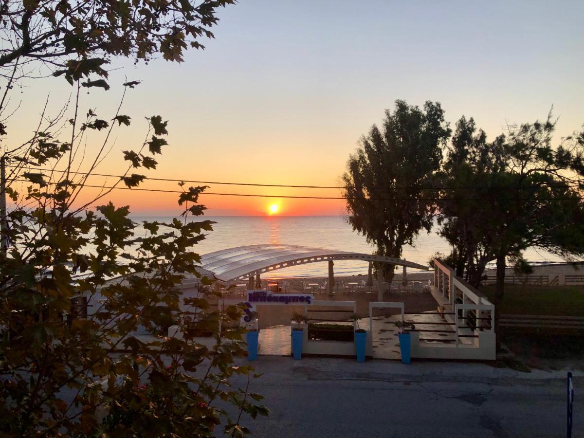 Вилла Chloe'S Sunrise Beach House Афины Экстерьер фото