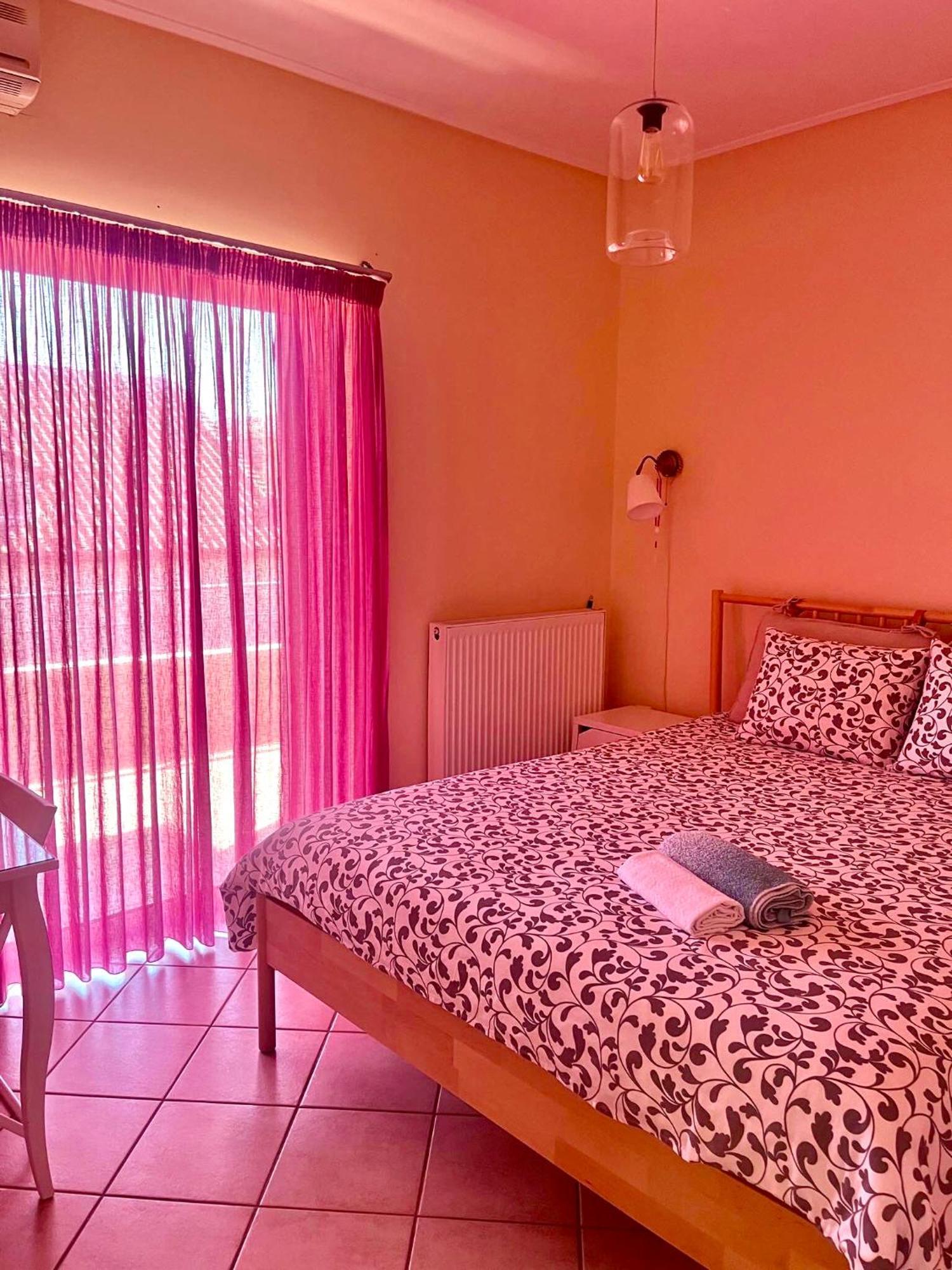 Вилла Chloe'S Sunrise Beach House Афины Экстерьер фото